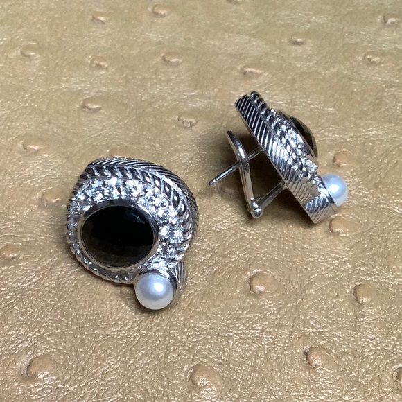 😍Judith Ripka Black Onyx & Pearl Earrings NWOT😍 - Picture 4 of 8